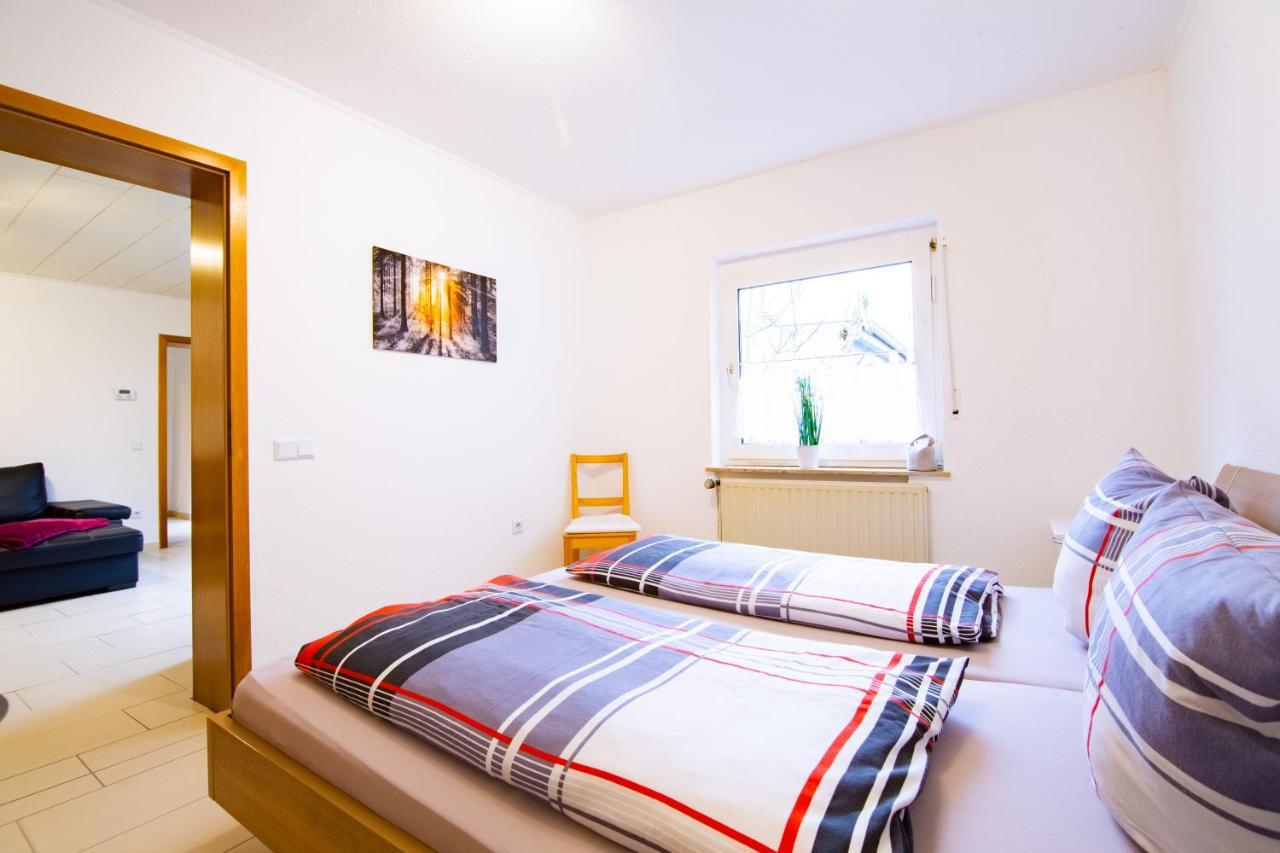 Ferienwohnung Oberhausen Alstaden ภายนอก รูปภาพ