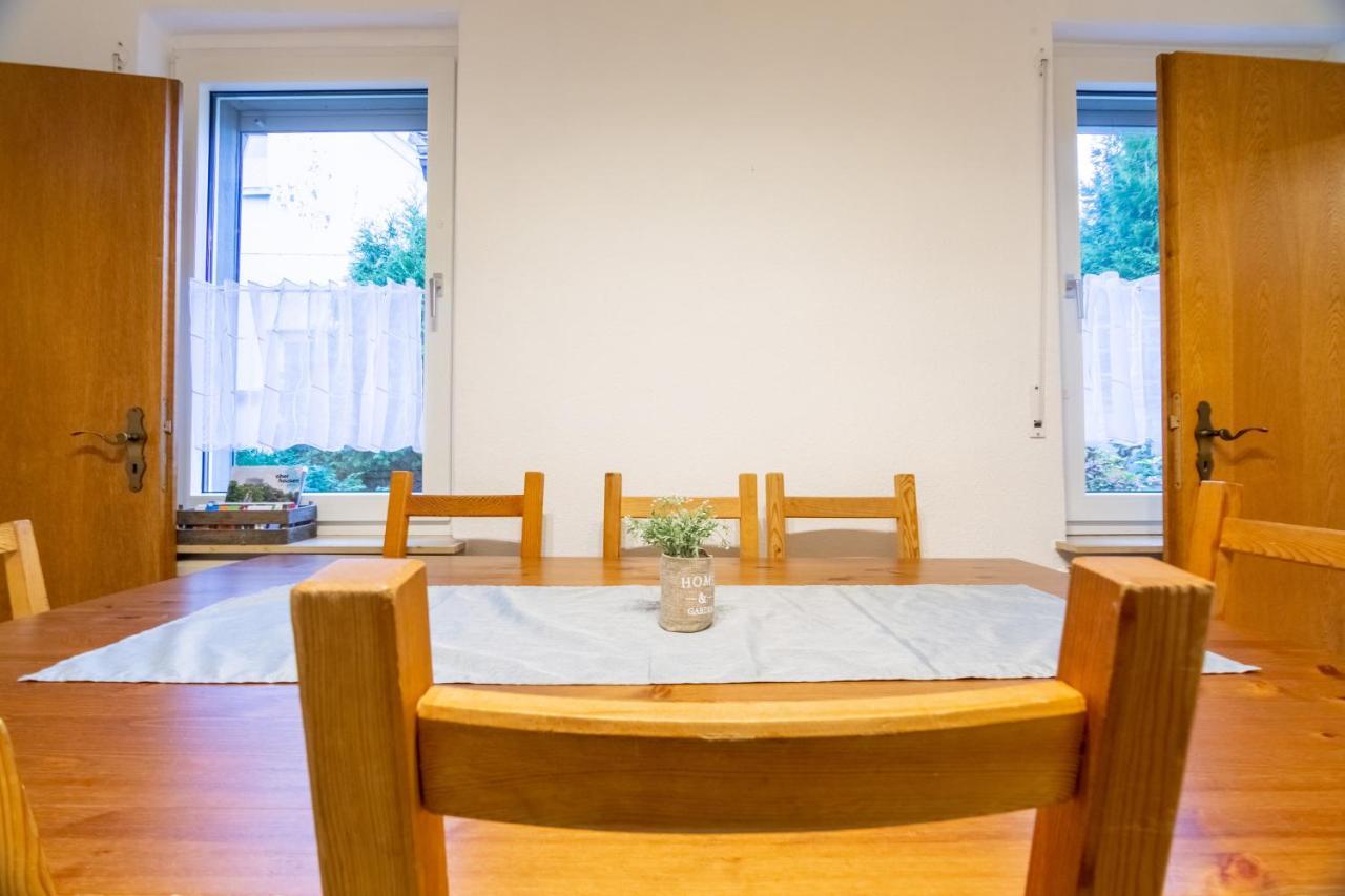 Ferienwohnung Oberhausen Alstaden ภายนอก รูปภาพ