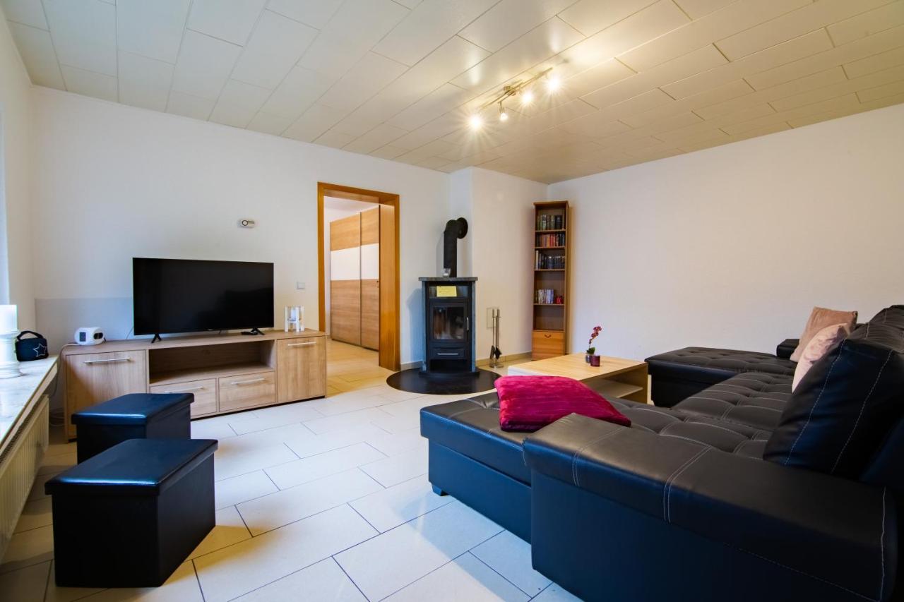 Ferienwohnung Oberhausen Alstaden ภายนอก รูปภาพ