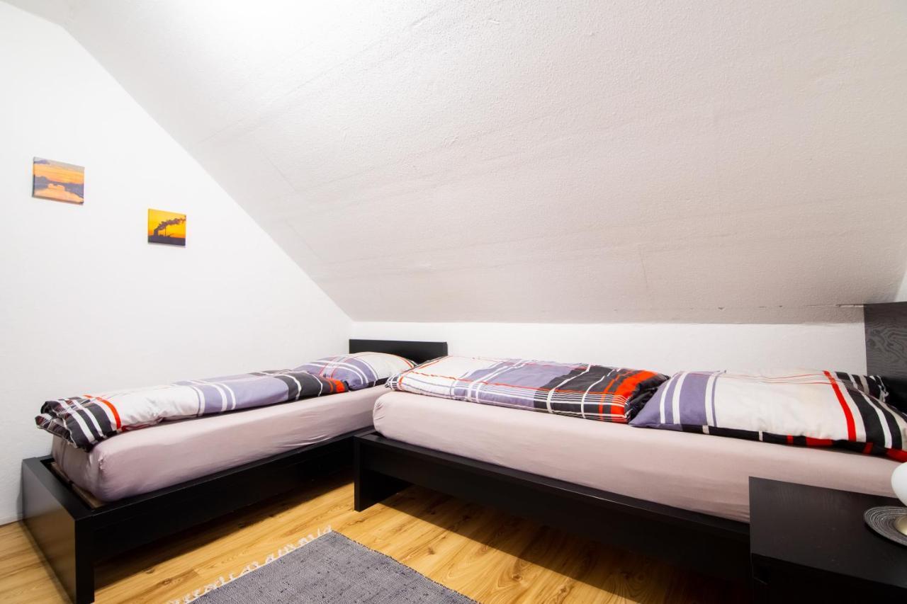 Ferienwohnung Oberhausen Alstaden ภายนอก รูปภาพ