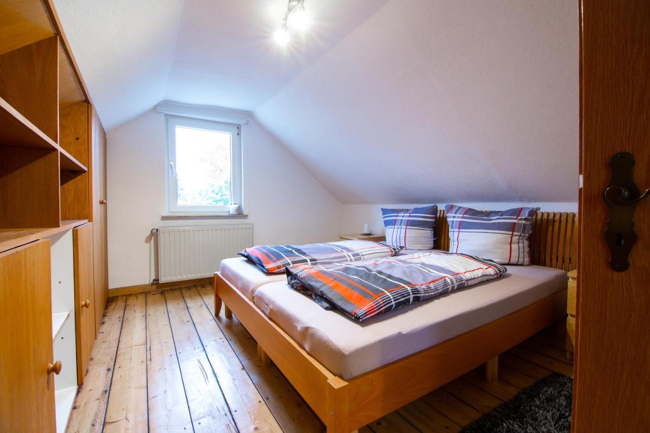 Ferienwohnung Oberhausen Alstaden ภายนอก รูปภาพ