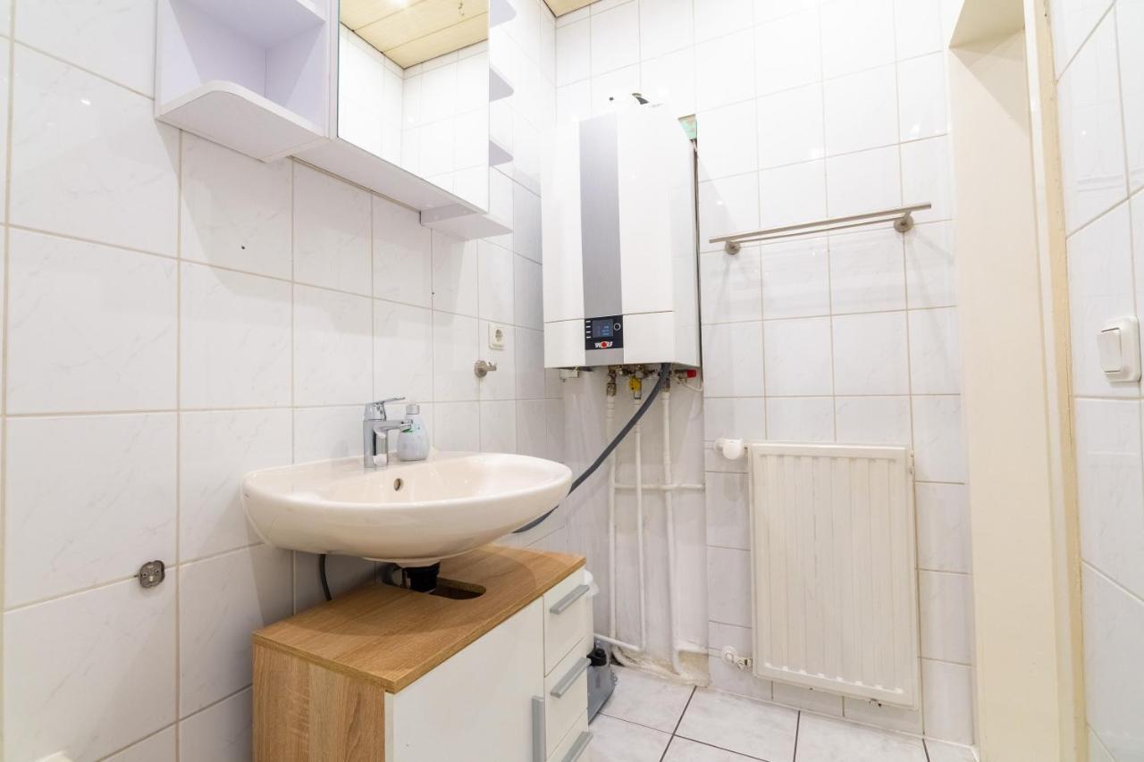 Ferienwohnung Oberhausen Alstaden ภายนอก รูปภาพ